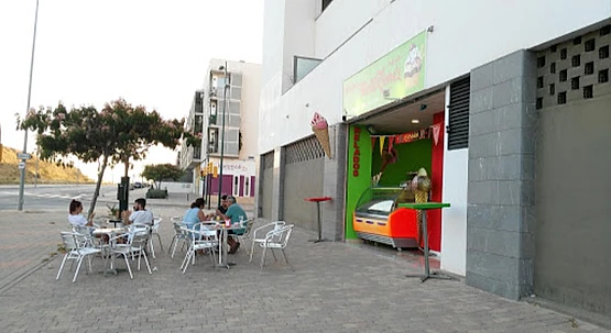 terraza de heladeria